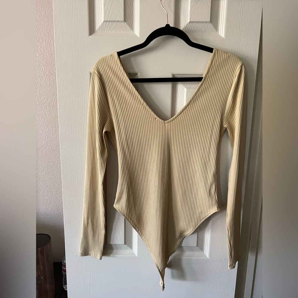 Nude/beige ribbed long sleeved vneck body suit - Forever 21
